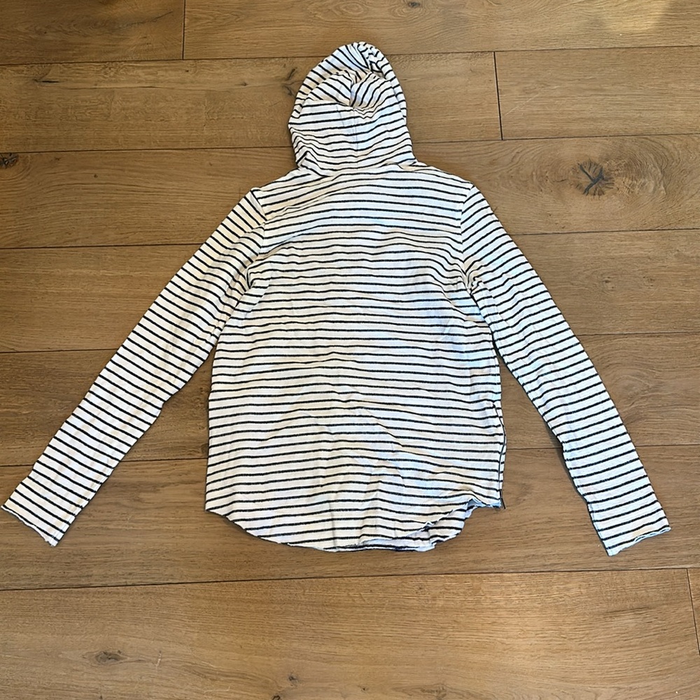NWT Roxy hoodie - Picture 2 of 3